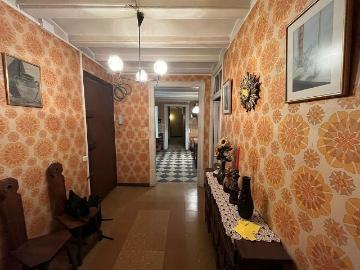 Piso en venta en calle Dels Banys Nous, Barcelona, de 150 m² 5 habitaciones por 499.000