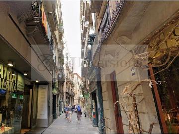 Piso en venta en calle Dels Banys Nous, Barcelona, de 200 m² 5 habitaciones por 499.000