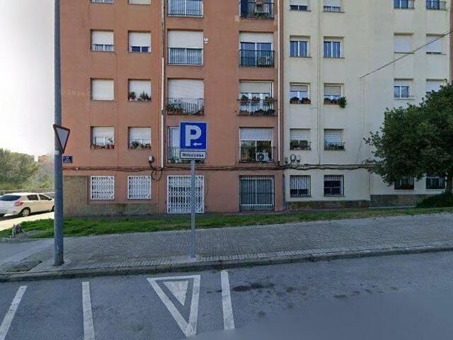 Piso en venta en calle Dels Dipòsits, Terrassa, de 84 m² 2 habitaciones por 150.000