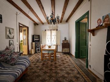 Piso en venta en calle Dels Escudellers Blancs, Barcelona, de 126 m² 5 habitaciones por 300.000