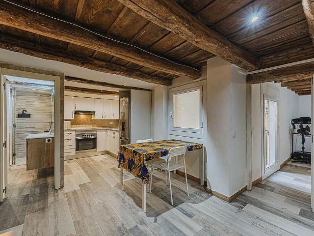 Piso en venta en calle Dels Orgues, Barcelona, de 40 m² 1 habitación por 220.000