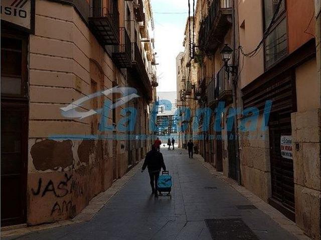 Piso en venta en calle Dels Mercaders, Tortosa, de 38 m² 1 habitación por 98.000