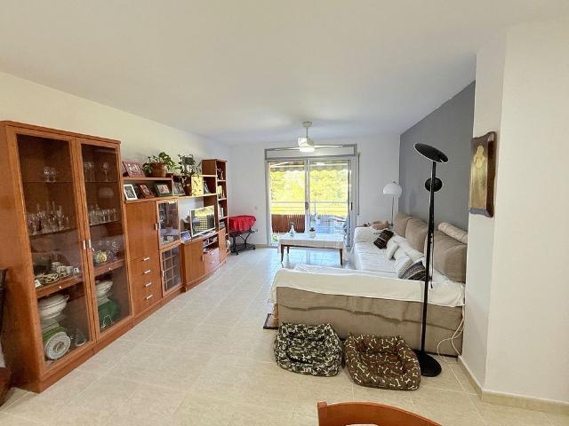Piso en venta en calle Dels Munts, Torredembarra, de 122 m² 4 habitaciones por 270.000