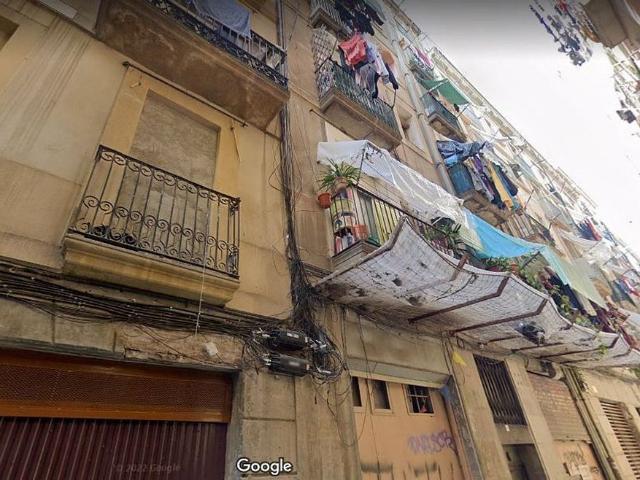 Piso en venta en calle Dels Salvador, Barcelona, de 49 m² 1 habitación por 109.300