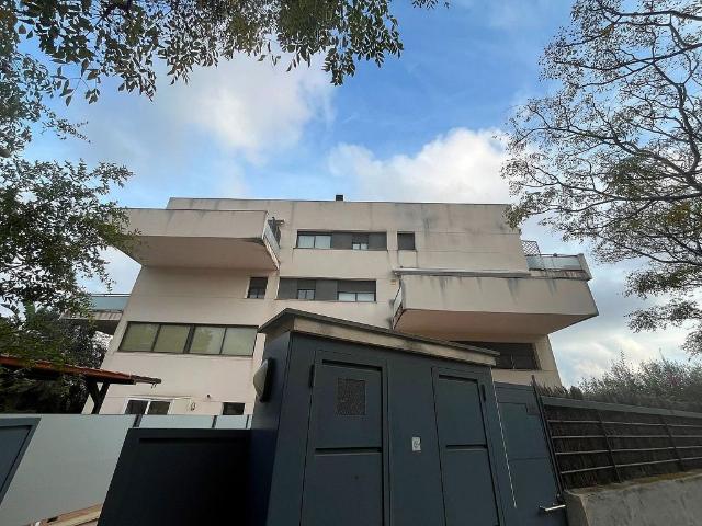 Piso en venta en calle Dels Rabassaires, Mataró, de 196 m² 3 habitaciones por 299.500