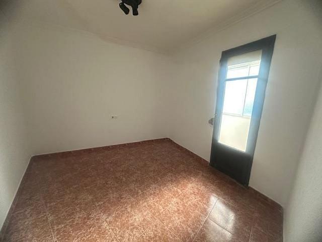 Piso en venta en calle Dels Templers, Lleida, de 75 m² 3 habitaciones por 120.000