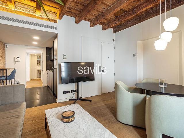 Piso en venta en calle D'en Gignàs, Barcelona, de 60 m² 1 habitación por 406.000