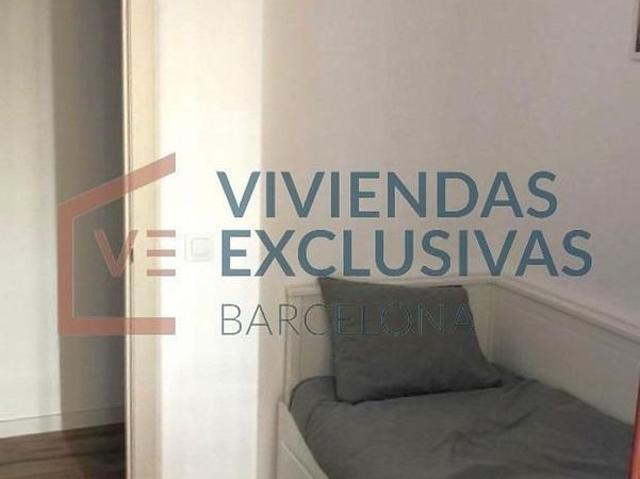 Piso en venta en calle D'en Gignàs, Barcelona, de 78 m² 5 habitaciones por 435.000