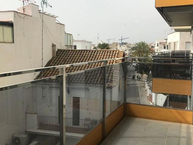 Piso en venta en calle D'en Pompeu Fabra, Sitges, de 55 m² 2 habitaciones por 350.000
