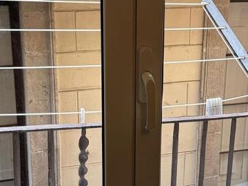 Piso en venta en calle D'en Quintana, Barcelona, de 22 m² 1 habitación por 140.000