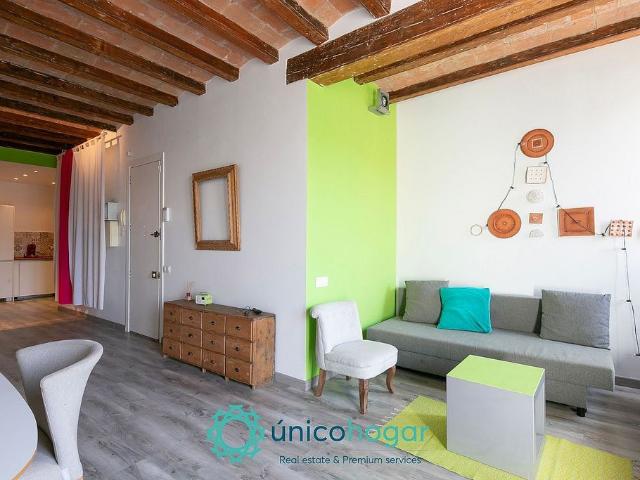 Piso en venta en calle D'en Robador, Barcelona, de 81 m² 2 habitaciones por 292.000