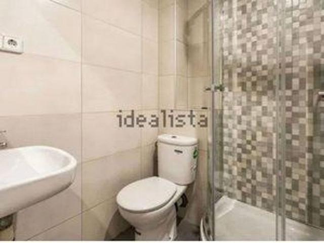 Piso en venta en calle D'en Roig, Barcelona, de 60 m² 3 habitaciones por 225.000