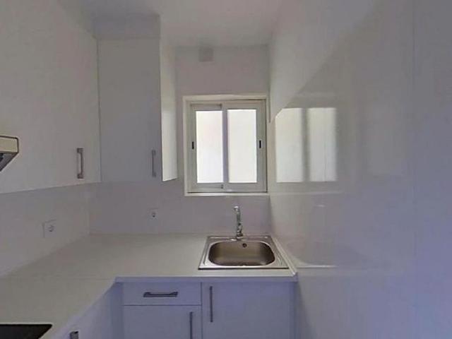 Piso en venta en calle D'enric Casanovas, Barcelona, de 62 m² 2 habitaciones por 170.100