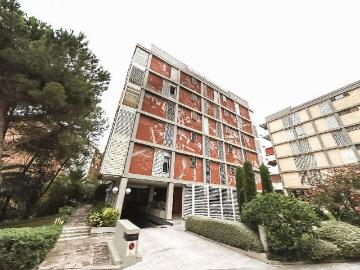 Piso en venta en calle D'enric Giménez, Barcelona, de 193 m² 3 habitaciones por 695.000
