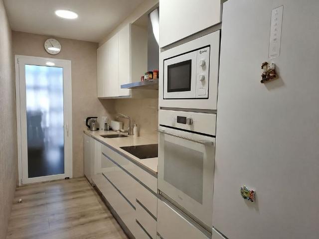 Piso en venta en calle D'isaac Albéniz, Vendrell, El, de 90 m² 3 habitaciones por 290.000