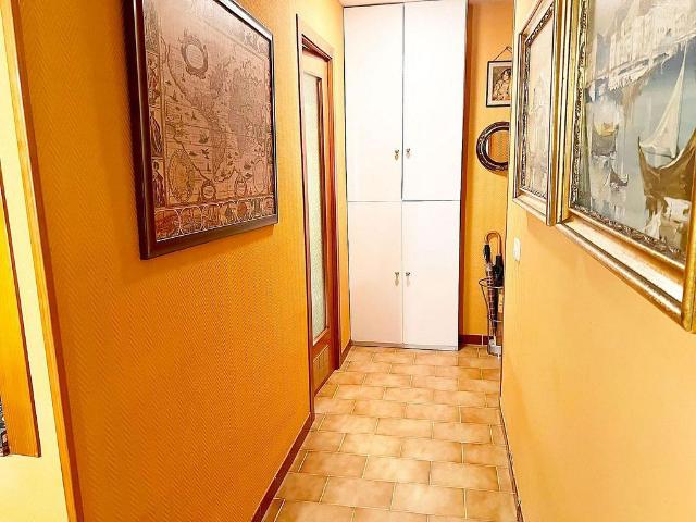 Piso en venta en calle D'isidre Nonell, Lloret de Mar, de 64 m² 2 habitaciones por 290.000