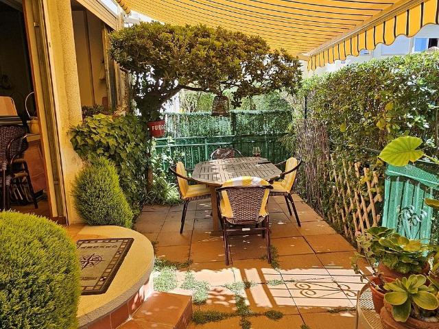 Piso en venta en calle D'isidre Nonell, Lloret de Mar, de 82 m² 2 habitaciones por 290.000
