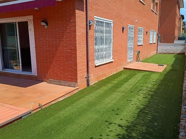 Piso en venta en calle D'octubre, Pobla de Segur, la, de 102 m² 3 habitaciones por 170.000