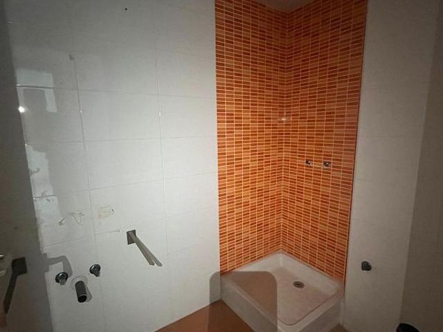 Piso en venta en calle Doctor Borràs, Móra d´Ebre, de 80 m² 2 habitaciones por 99.000
