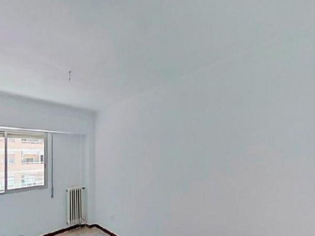 Piso en venta en calle Doctor Fleming, Lleida, de 68 m² 3 habitaciones por 83.640