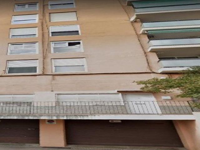 Piso en venta en calle D'olzinelles, Sabadell, de 64 m² 2 habitaciones por 96.370