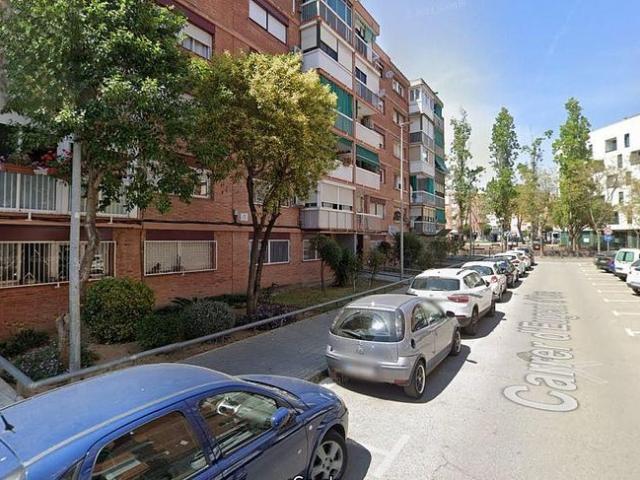 Piso en venta en rambla, Santa Perpètua de Mogoda, de 74 m² 3 habitaciones por 105.000