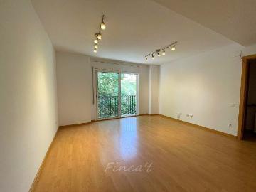 Piso en venta en calle El, Moià, de 71 m² 3 habitaciones por 170.000
