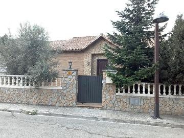 Piso en venta en calle Els Esquirols, Sant Fost de Campsentelles, de 164 m² 3 habitaciones por 325.000