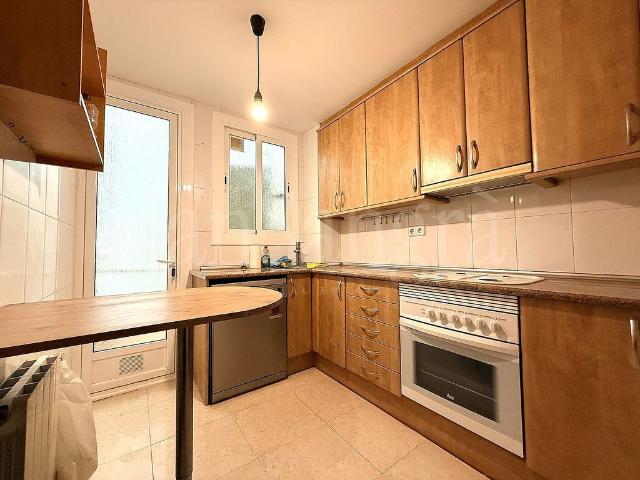 Piso en venta en calle Emili Badiella D', Terrassa, de 87 m² 3 habitaciones por 175.000