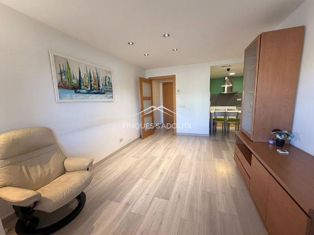 Piso en venta en calle Emili Grahit, Girona, de 75 m² 3 habitaciones por 273.000