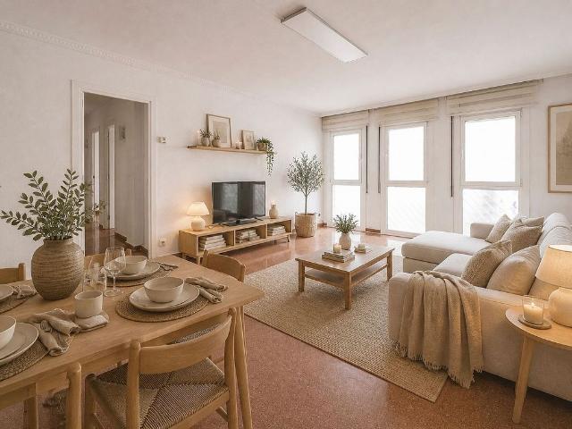 Piso en venta en calle Espoz I Mina, Rubí, de 124 m² 3 habitaciones por 269.000