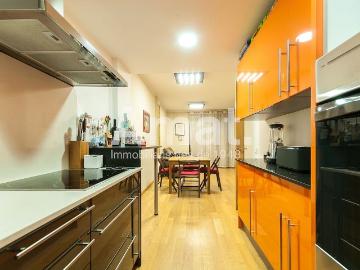 Piso en venta en calle Esports, Sant Just Desvern, de 83 m² 3 habitaciones por 330.000