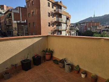 Piso en venta en calle Fastenrath, Barcelona, de 80 m² 3 habitaciones por 240.000