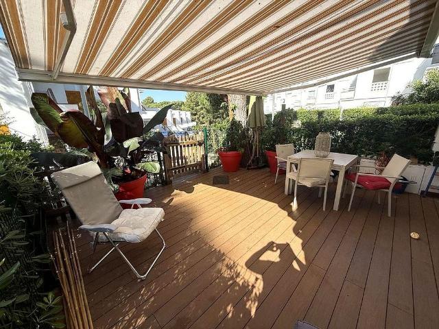 Piso en venta en calle Floresta, Castell Platja d´Aro, de 83 m² 2 habitaciones por 320.000