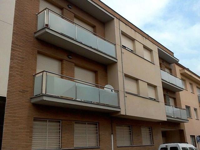 Piso en venta en calle Folch i Torres, Piera, de 69 m² 3 habitaciones por 99.000