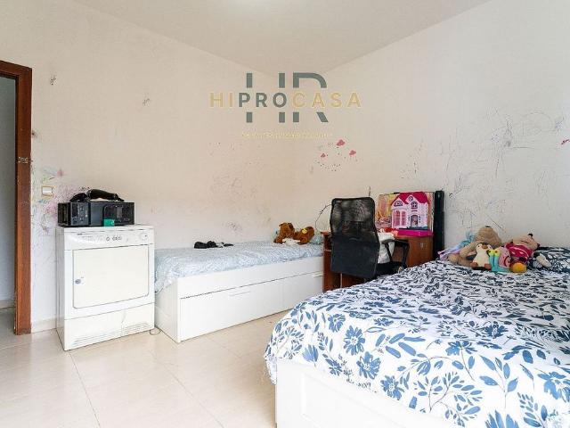 Piso en venta en calle Francolí, Tarragona, de 77 m² 3 habitaciones por 98.500