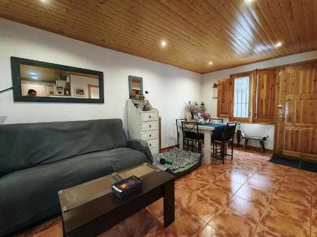 Piso en venta en calle Freser, Campdevanol, de 40 m² 2 habitaciones por 125.000