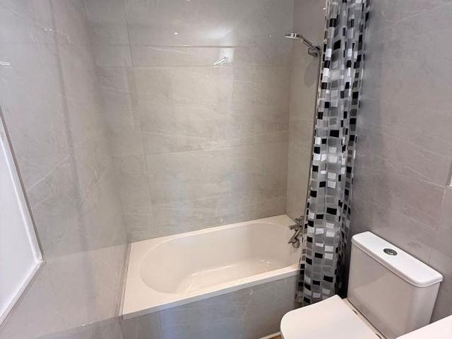 Piso en venta en calle Freu, Torroella de Montgrí, de 43 m² 1 habitación por 109.900