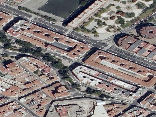 Piso en venta en calle Garcia Menendez, Fondarella, de 79 m² 2 habitaciones por 185.000