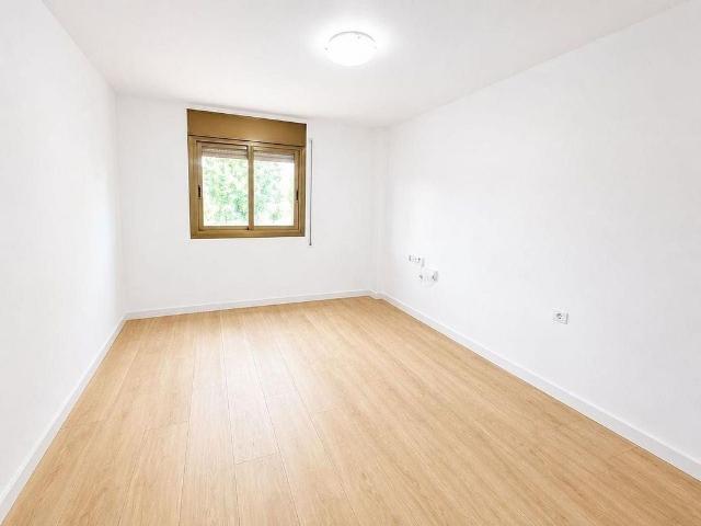 Piso en venta en calle Germà Doroteo, Mataró, de 62 m² 3 habitaciones por 169.900
