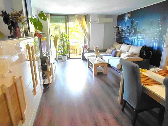 Piso en venta en calle Gran Via de Les Corts Catalanes, Barcelona, de 96 m² 3 habitaciones por 480.000