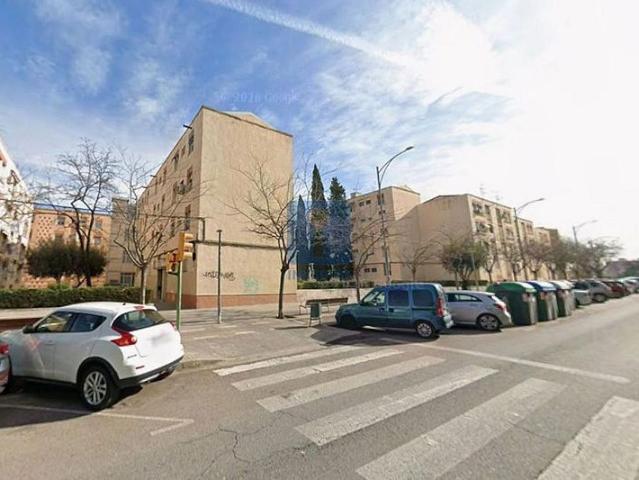 Piso en venta en calle Illa Àurea, Sabadell, de 63 m² 3 habitaciones por 89.090