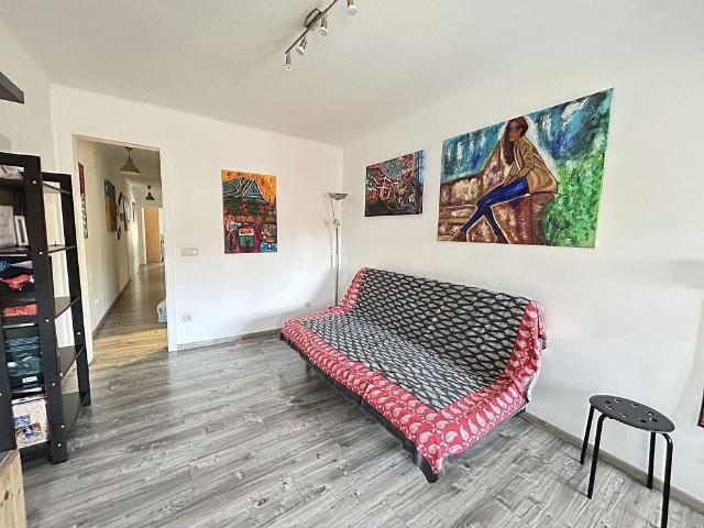 Piso en venta en calle Isabel la Catolica D', Hospitalet de Llobregat, L´, de 60 m² 2 habitaciones por 179.000
