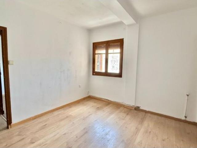 Piso en Venta en Calle Juan De Rojas, 12, Cuéllar