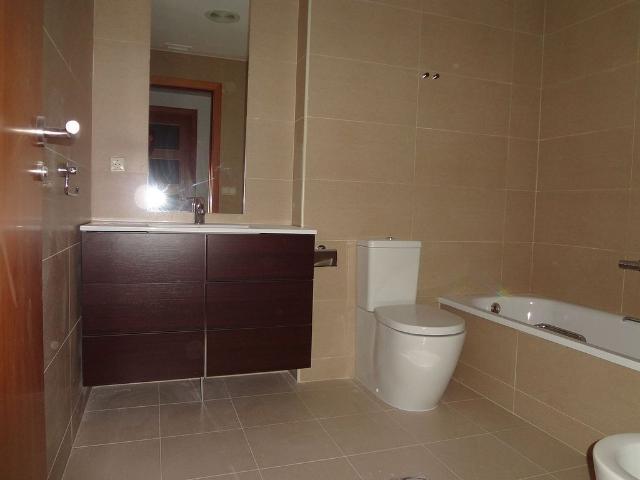 Piso en venta en calle Juan Sebastian Elcano, Tortosa, de 61 m² 2 habitaciones por 118.000