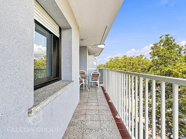 Piso en venta en calle Jacint Verdaguer, Calafell, de 73 m² 3 habitaciones por 229.000