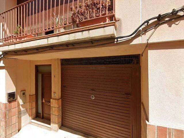 Piso en venta en calle Jacint Verdaguer, Vila rodona, de 166 m² 3 habitaciones por 202.500