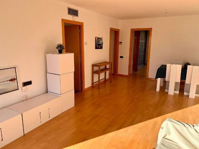 Piso en venta en calle Joan Maragall, Sant Sadurní d´Anoia, de 92 m² 3 habitaciones por 270.000