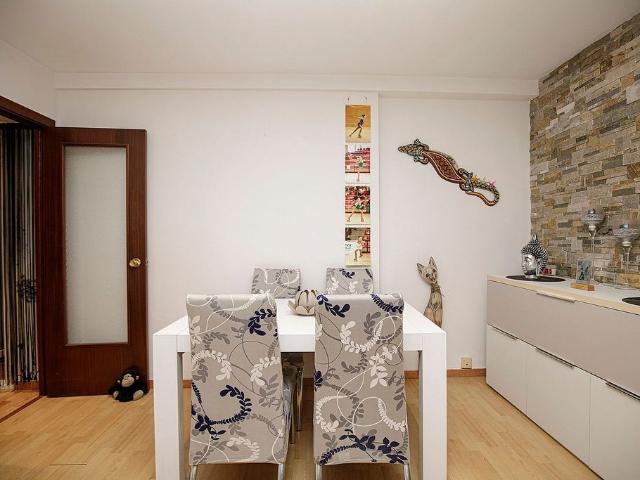 Piso en venta en calle Josep Roca i Bros, Figueres, de 90 m² 3 habitaciones por 190.000