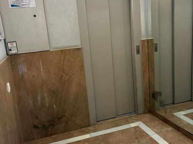 Piso en venta en calle Josep Torres, Barcelona, de 50 m² 2 habitaciones por 320.000